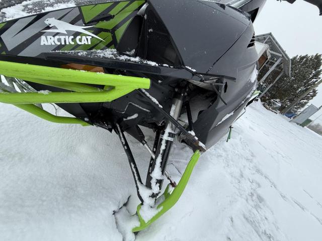 2019 Arctic Cat M 8000 Sno მანქანა იყიდება აუქციონზე, vin: 4UF19SNW5KT103542, აუქციონის ნომერი: 49982285