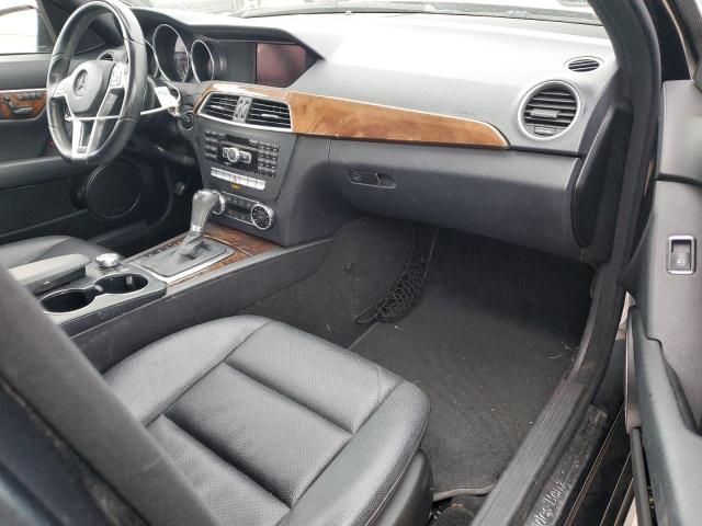 52698965 :رقم المزاد ، WDDGF8BB1CR197616 vin ، 2012 Mercedes-benz C مزاد بيع