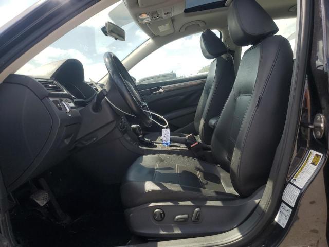 54512245 :رقم المزاد ، 1VWBT7A37HC034137 vin ، 2017 Volkswagen Passat مزاد بيع