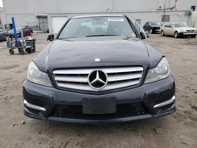 52698965 :رقم المزاد ، WDDGF8BB1CR197616 vin ، 2012 Mercedes-benz C مزاد بيع