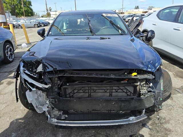 2023 Polestar 2 მანქანა იყიდება აუქციონზე, vin: YSMEG3KAXPL145083, აუქციონის ნომერი: 51385435