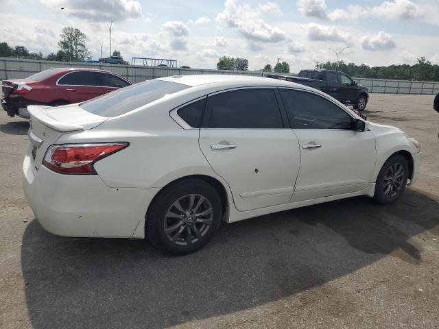 2015 Nissan Altima მანქანა იყიდება აუქციონზე, vin: 1N4AL3AP6FC582417, აუქციონის ნომერი: 54731685