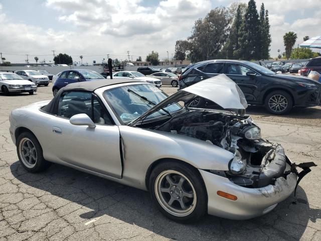 54157885 :رقم المزاد ، JM1NB3535X0123761 vin ، 1999 Mazda Mx-5 Miata مزاد بيع