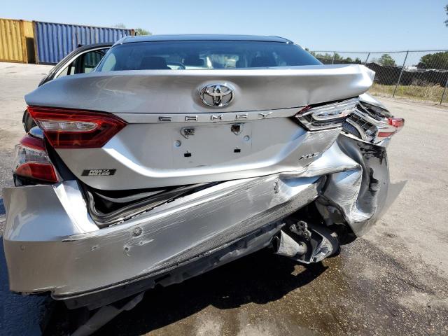 Продаж на аукціоні авто 2018 Toyota Camry Xle, vin: 4T1B11HKXJU061749, номер лоту: 53535365