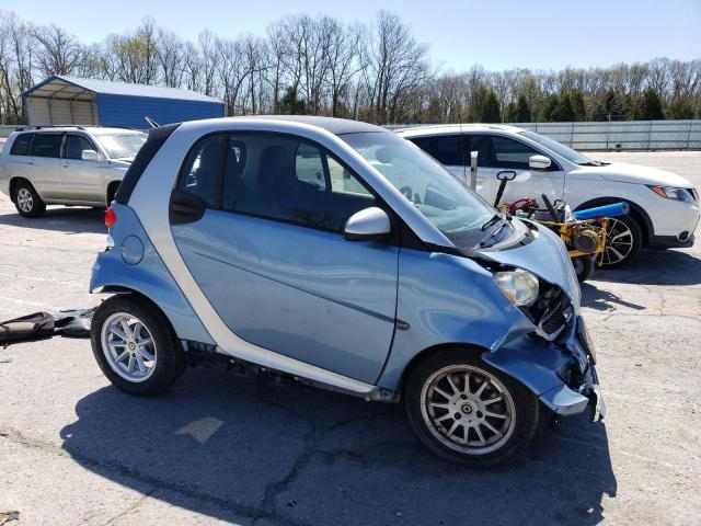 2013 Smart Fortwo მანქანა იყიდება აუქციონზე, vin: WMEEJ3BA7DK695227, აუქციონის ნომერი: 53093775