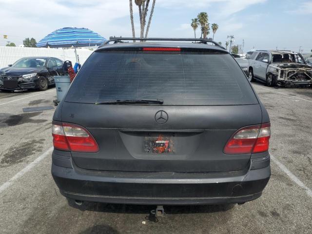 51956115 :رقم المزاد ، WDBUH65J34A514017 vin ، 2004 Mercedes-benz E مزاد بيع