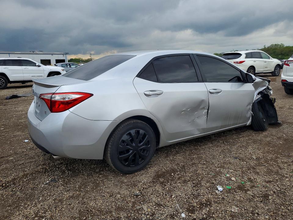 51636596 :رقم المزاد ، 5YFBURHE5GP479209 vin ، 2016 Toyota Corolla مزاد بيع