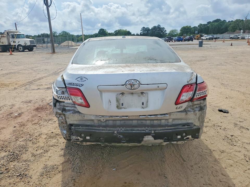 51816736 :رقم المزاد ، 4T1BF3EK4BU735834 vin ، 2011 Toyota Camry مزاد بيع