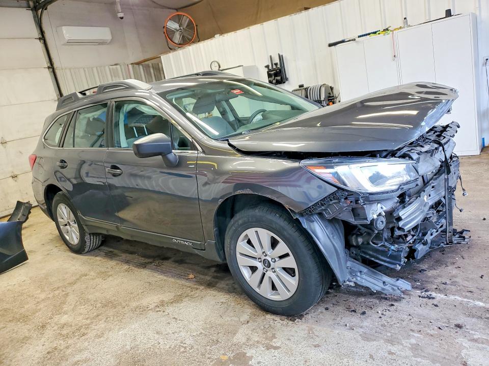 Продаж на аукціоні авто 2018 Subaru Outback, vin: 4S4BSAAC0J3328256, номер лоту: 49946176
