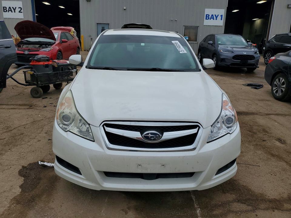 51146596 :رقم المزاد ، 4S3BMBK61B3260015 vin ، 2011 Subaru Legacy مزاد بيع