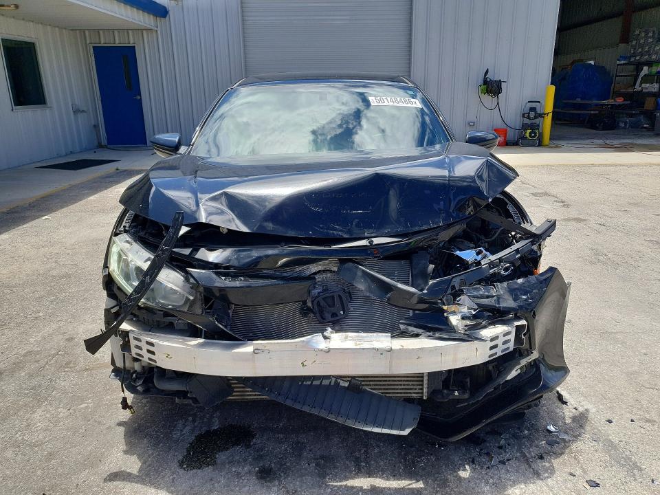 50148486 :رقم المزاد ، SHHFK7H45HU212599 vin ، 2017 Honda Civic مزاد بيع