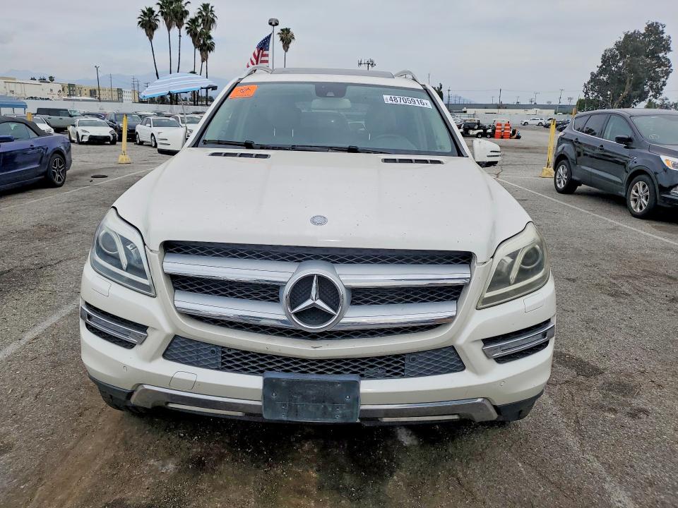48705916 :رقم المزاد ، 4JGDF7CE3EA399029 vin ، 2014 Mercedes-benz Gl مزاد بيع