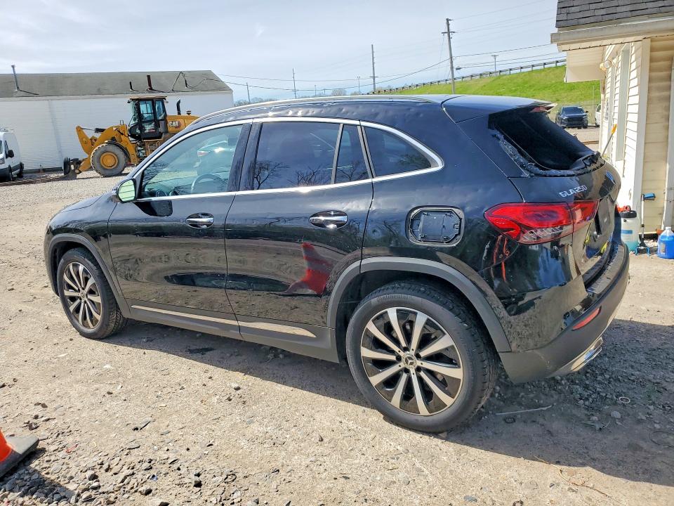 51447746 :رقم المزاد ، W1N4N4HB5NJ412442 vin ، 2022 Mercedes-benz Gla مزاد بيع