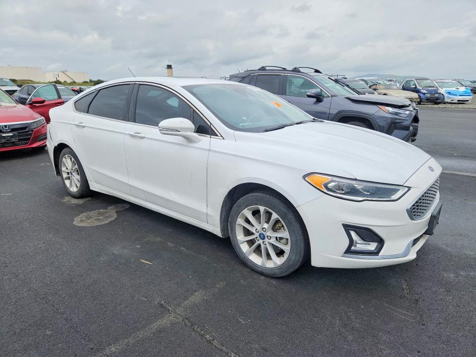 Продаж на аукціоні авто 2020 Ford Fusion, vin: 3FA6P0SU6LR132468, номер лоту: 48440516