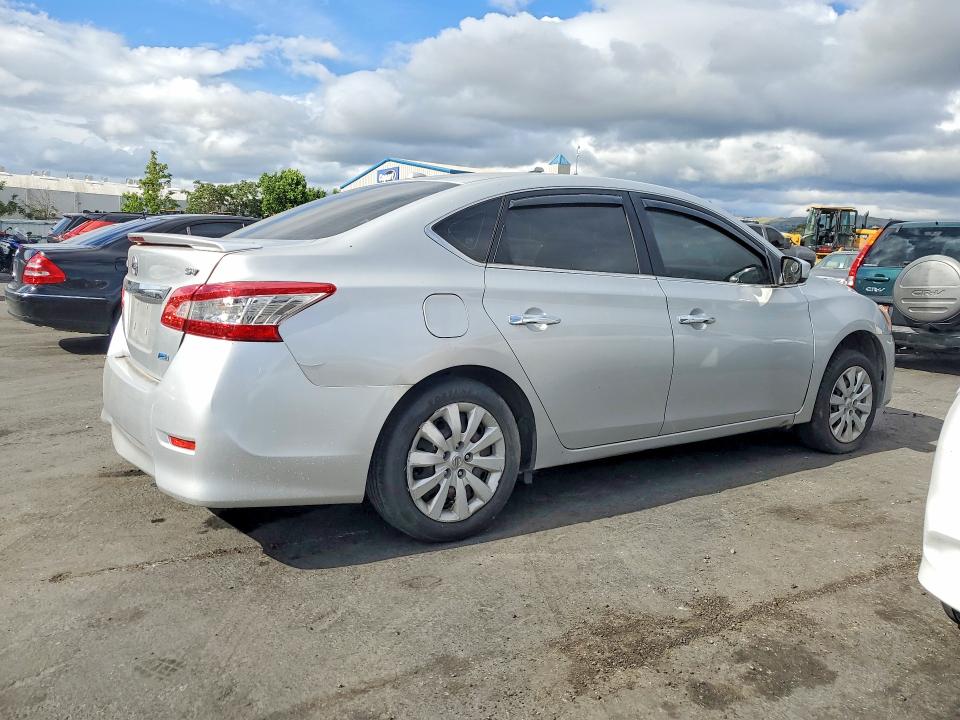 49650526 :رقم المزاد ، 3N1AB7APXFL632568 vin ، 2015 Nissan Sentra مزاد بيع