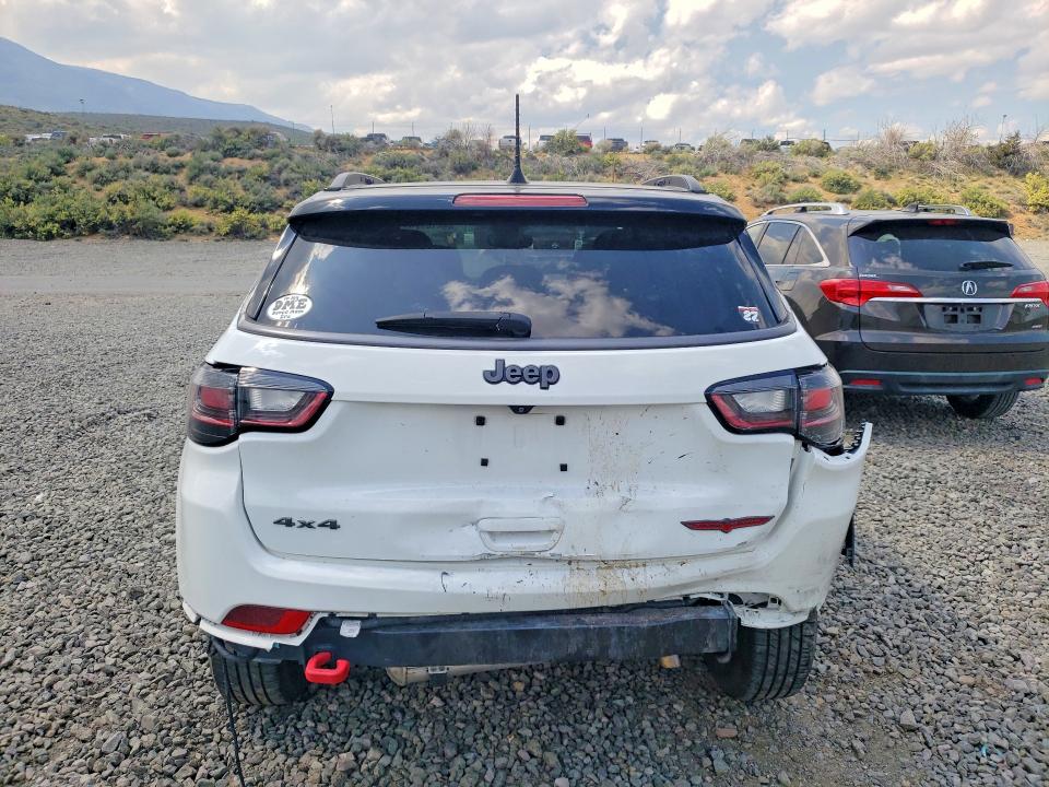 49416776 :رقم المزاد ، 3C4NJDDB7NT145147 vin ، 2022 Jeep Compass مزاد بيع