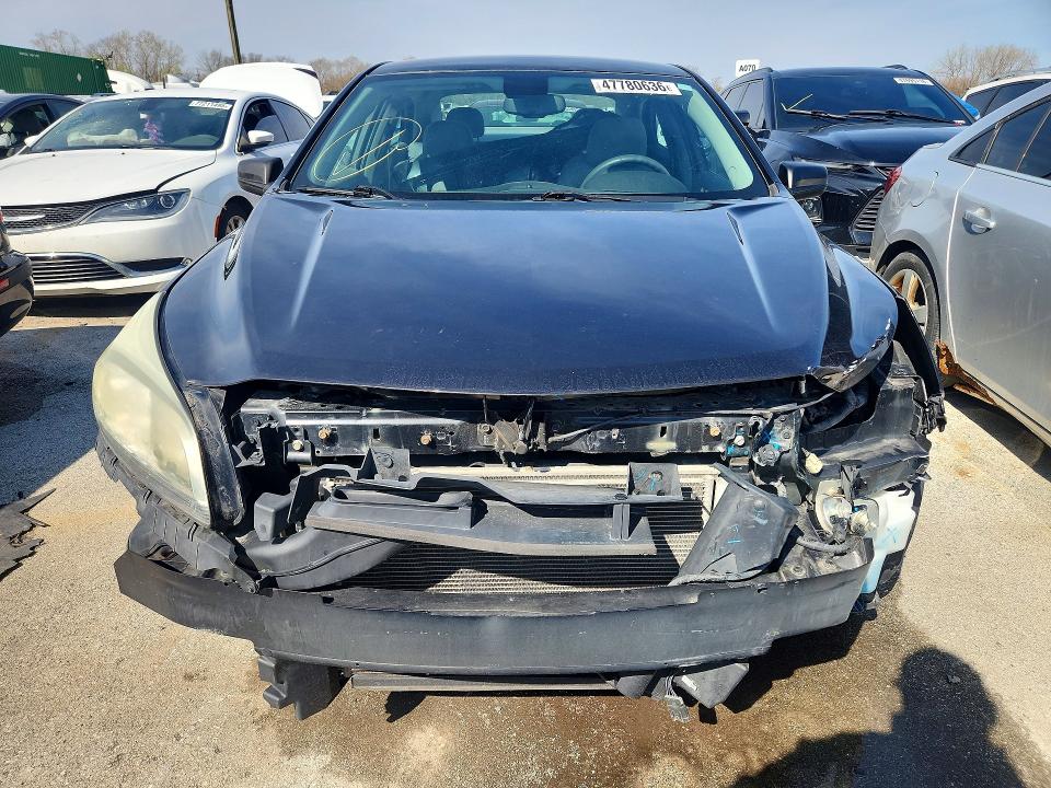 Продажа на аукционе авто 2015 Chevrolet Malibu, vin: 1G11B5SL0FF196197, номер лота: 47780636
