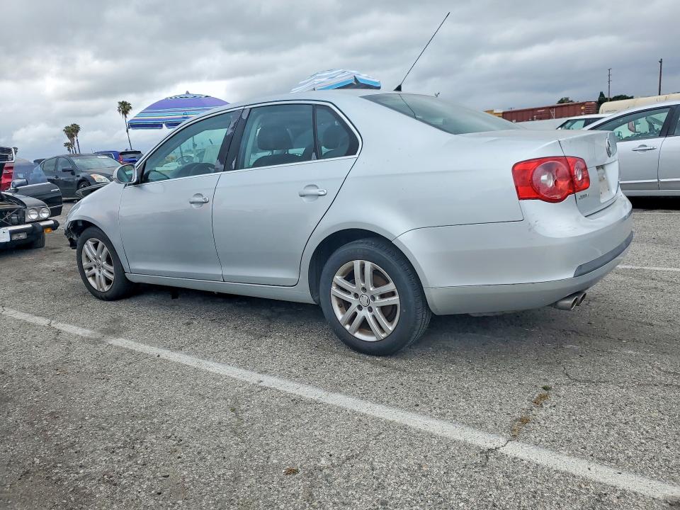 Продаж на аукціоні авто 2007 Volkswagen Jetta, vin: 3VWEG71K77M080783, номер лоту: 48660136