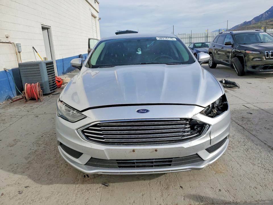 Продаж на аукціоні авто 2017 Ford Fusion, vin: 3FA6P0LU4HR325949, номер лоту: 50316116