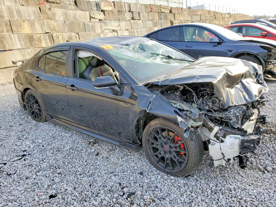 48284086 :رقم المزاد ، 4T1KZ1AK5MU054182 vin ، 2021 Toyota Camry مزاد بيع