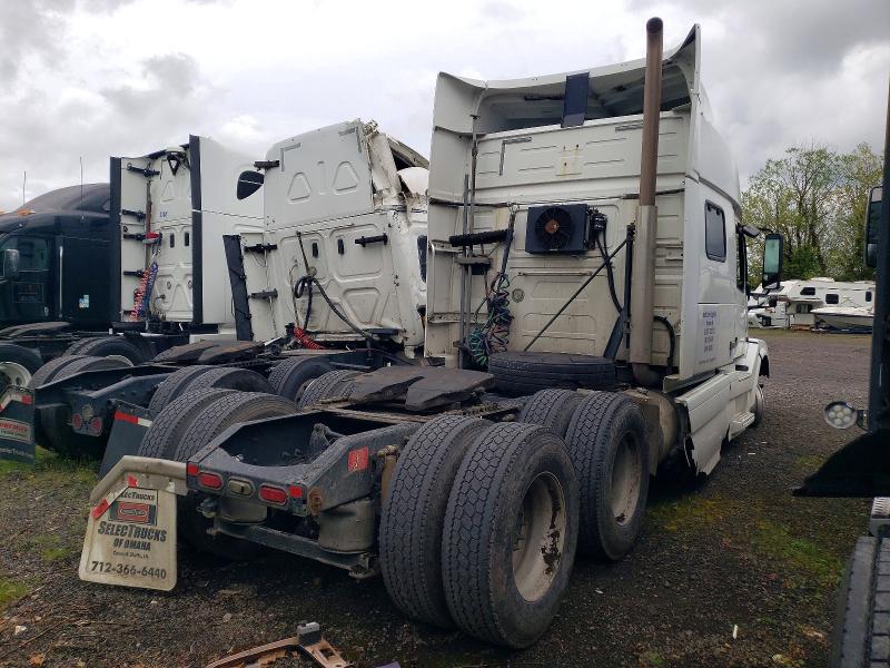 Продажа на аукционе авто 2015 Volvo Vnl, vin: 4V4NC9EH5FN911604, номер лота: 48694546