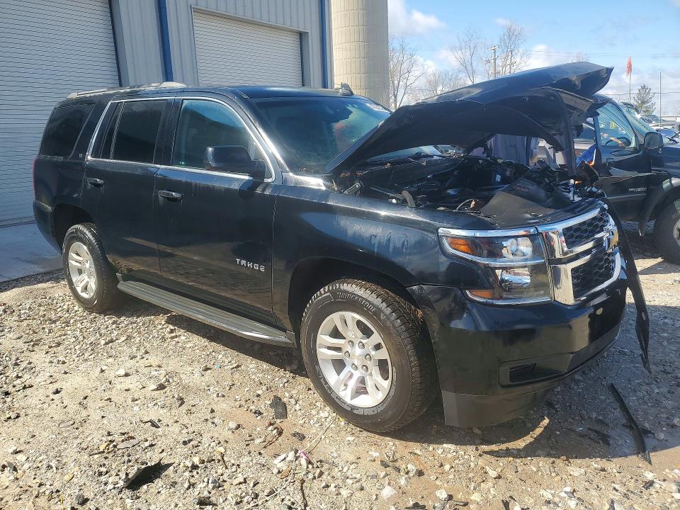 Продаж на аукціоні авто 2018 Chevrolet Tahoe, vin: 1GNSKBKC7JR172391, номер лоту: 47282366