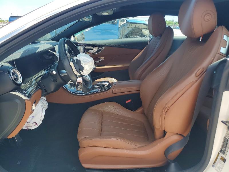 52009796 :رقم المزاد ، WDD1J6JB7KF094663 vin ، 2019 Mercedes-benz E مزاد بيع