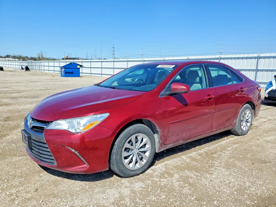 50053936 :رقم المزاد ، 4T1BF1FK6GU582495 vin ، 2016 Toyota Camry مزاد بيع