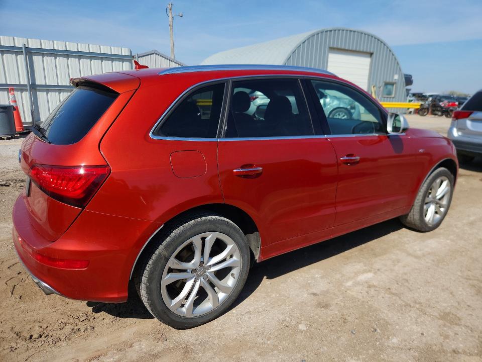 48854896 :رقم المزاد ، WA1CGAFP3FA138535 vin ، 2015 Audi Sq5 مزاد بيع