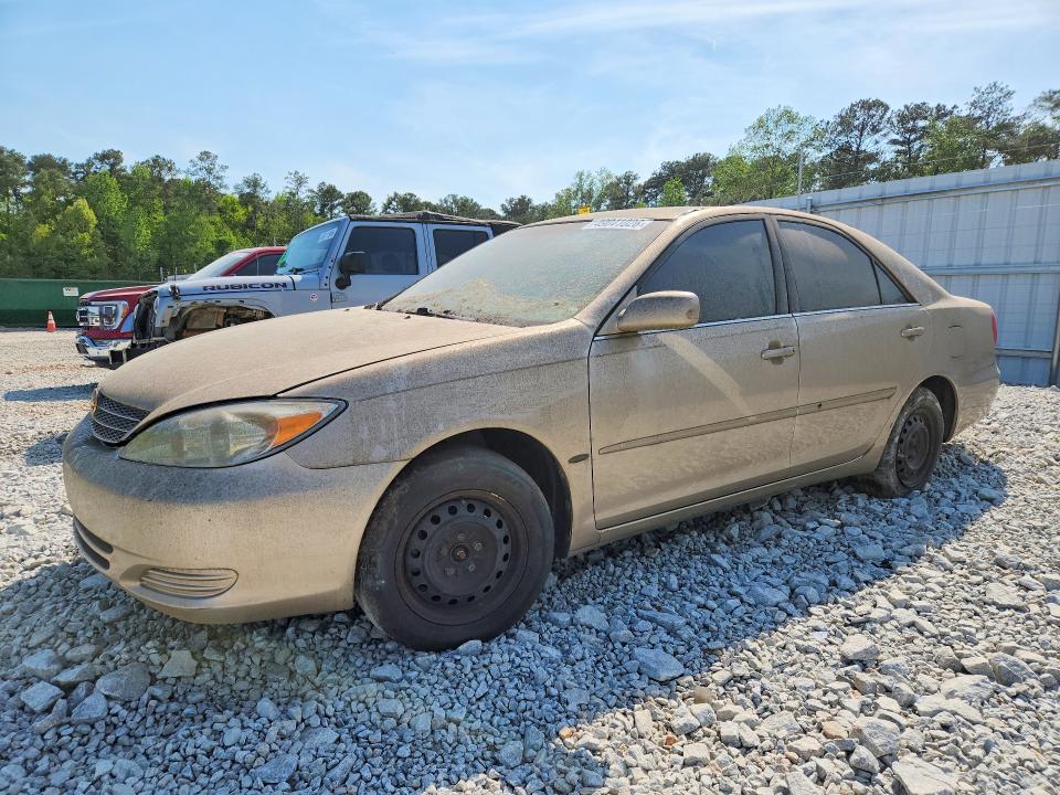 49041026 :رقم المزاد ، 4T1BE32K32U035939 vin ، 2002 Toyota Camry مزاد بيع