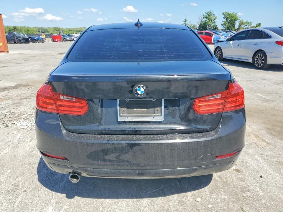 50292876 :رقم المزاد ، WBA3B1G57FNT03364 vin ، 2015 Bmw 320 مزاد بيع