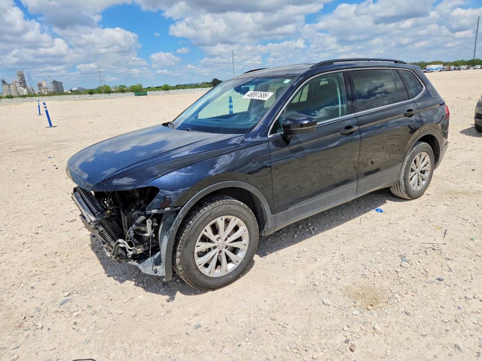 Продажа на аукционе авто 2019 Volkswagen Tiguan, vin: 3VV2B7AX6KM102606, номер лота: 48897686