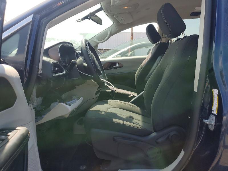 Продаж на аукціоні авто 2020 Chrysler Voyager, vin: 2C4RC1AG4LR107806, номер лоту: 49392106