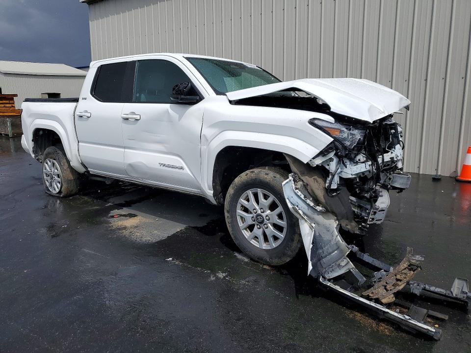 50561586 :رقم المزاد ، 3TMLB5JN7RM014051 vin ، 2024 Toyota Tacoma مزاد بيع