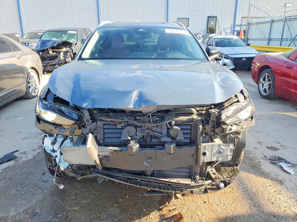 50240556 :رقم المزاد ، 3MVDMBCM9SM822195 vin ، 2025 Mazda Cx-30 مزاد بيع