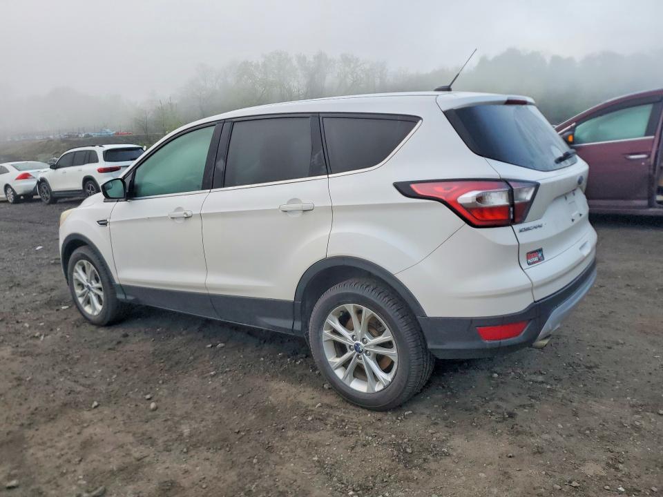 2017 Ford Escape მანქანა იყიდება აუქციონზე, vin: 1FMCU9GD9HUD99067, აუქციონის ნომერი: 51189126