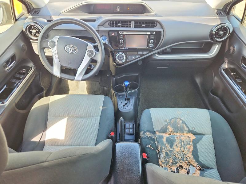 50509976 :رقم المزاد ، JTDKDTB35F1094658 vin ، 2015 Toyota Prius C مزاد بيع