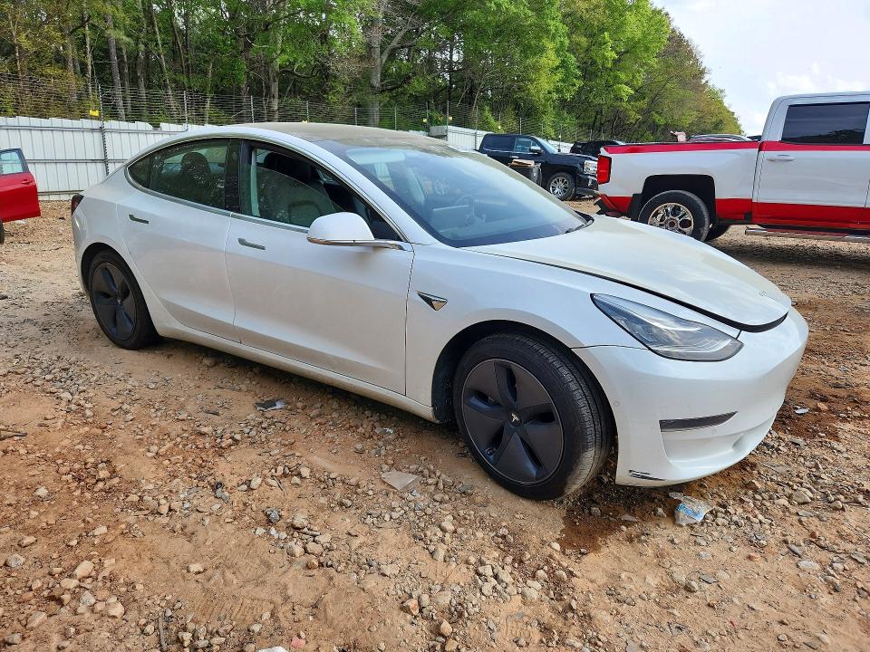48504546 :رقم المزاد ، 5YJ3E1EA8LF737085 vin ، 2020 Tesla Model 3 مزاد بيع