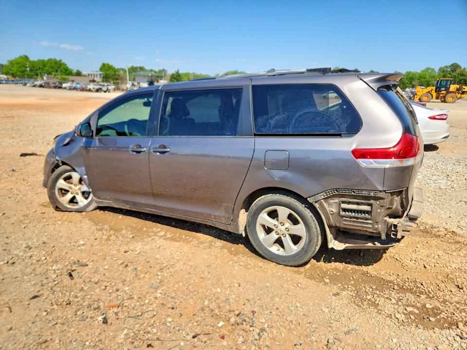Продажа на аукционе авто 2011 Toyota Sienna, vin: 5TDKK3DC9BS091990, номер лота: 50629646