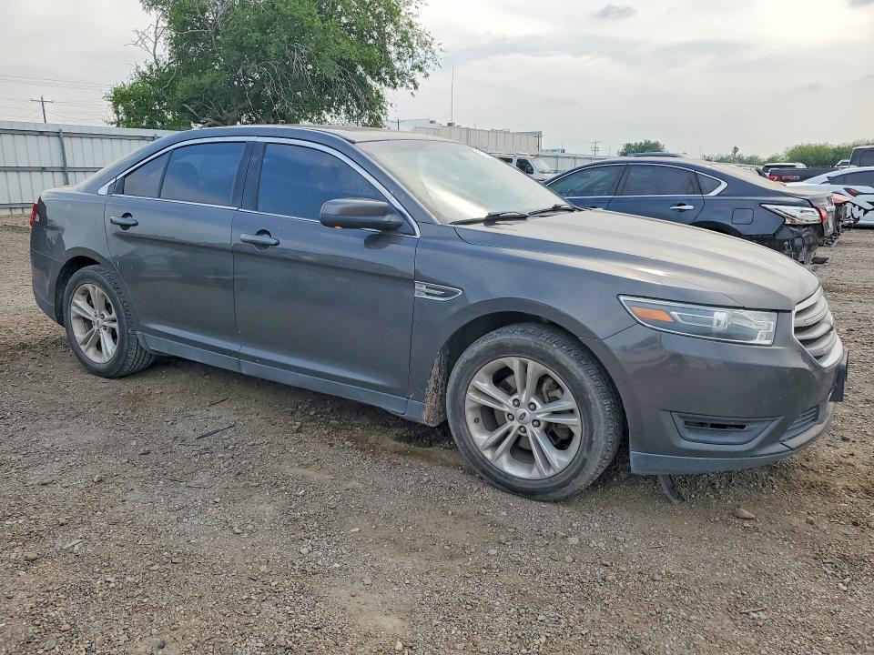 Продажа на аукционе авто 2016 Ford Taurus, vin: 1FAHP2E83GG144075, номер лота: 51322066