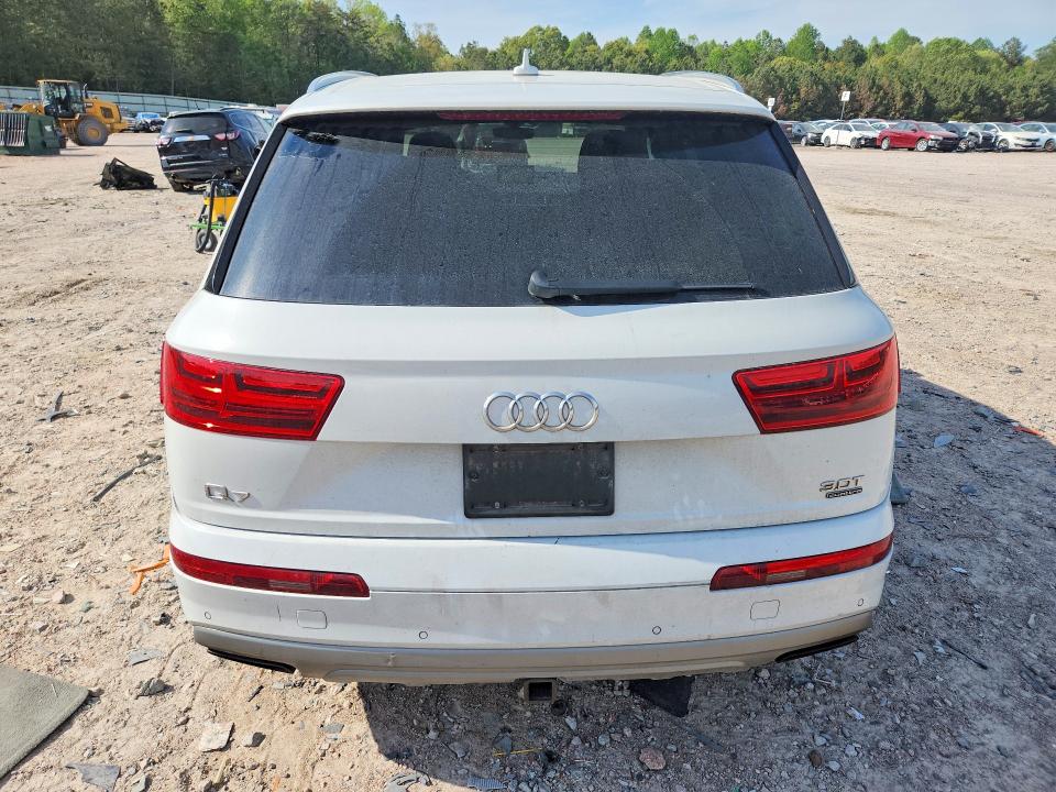 2017 Audi Q7 მანქანა იყიდება აუქციონზე, vin: WA1VAAF72HD003526, აუქციონის ნომერი: 48654926