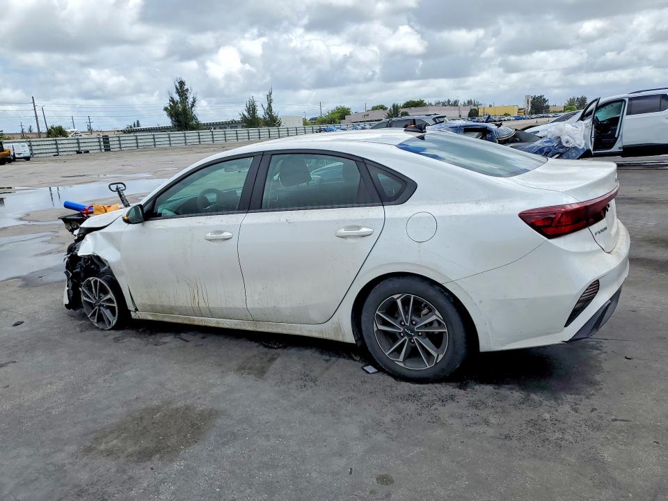 49335046 :رقم المزاد ، 3KPF24ADXRE727289 vin ، 2024 Kia Forte مزاد بيع
