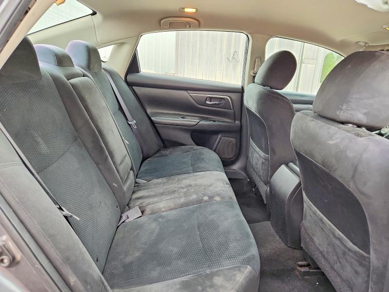2015 Nissan Altima მანქანა იყიდება აუქციონზე, vin: 1N4AL3AP0FN878392, აუქციონის ნომერი: 51284926