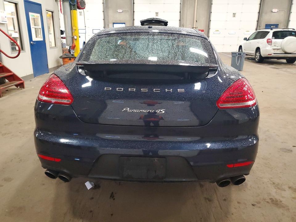 50967936 :رقم المزاد ، WP0AB2A7XGL050094 vin ، 2016 Porsche Panamera مزاد بيع