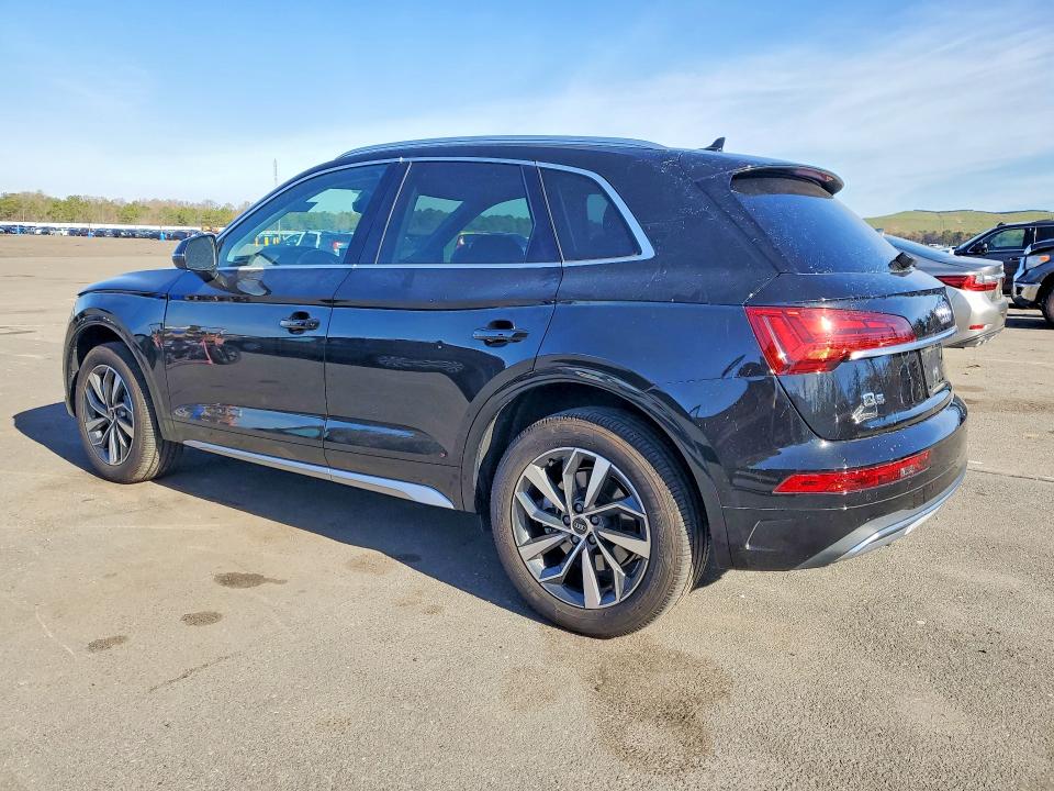 Продажа на аукционе авто 2021 Audi Q5, vin: WA1BAAFY1M2040469, номер лота: 51403176