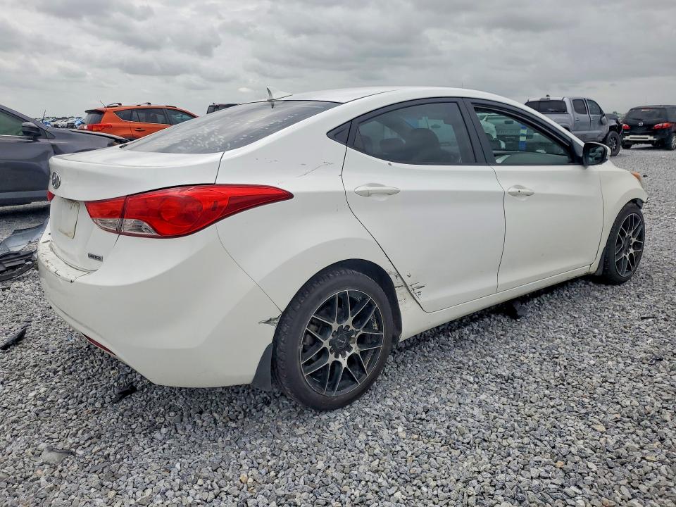 2013 Hyundai Elantra მანქანა იყიდება აუქციონზე, vin: 5NPDH4AE4DH314531, აუქციონის ნომერი: 50240056