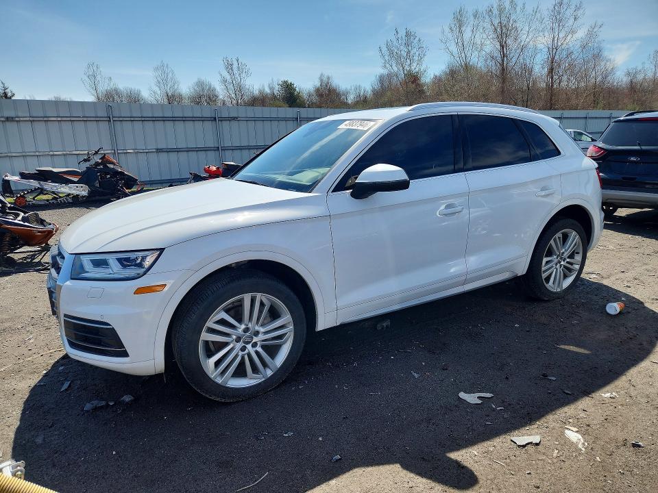 2018 Audi Q5 მანქანა იყიდება აუქციონზე, vin: WA1BNAFY8J2121064, აუქციონის ნომერი: 49837946