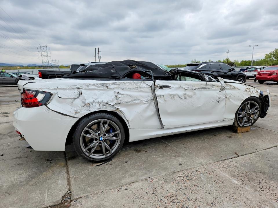 2015 Bmw M235i მანქანა იყიდება აუქციონზე, vin: WBA1M1C53FV393281, აუქციონის ნომერი: 51700406
