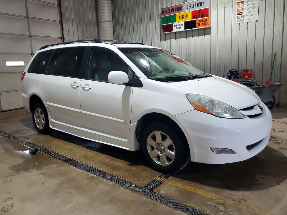 Aukcja sprzedaży 2006 Toyota Sienna, vin: 5TDZA22C56S494451, numer aukcji: 51689396