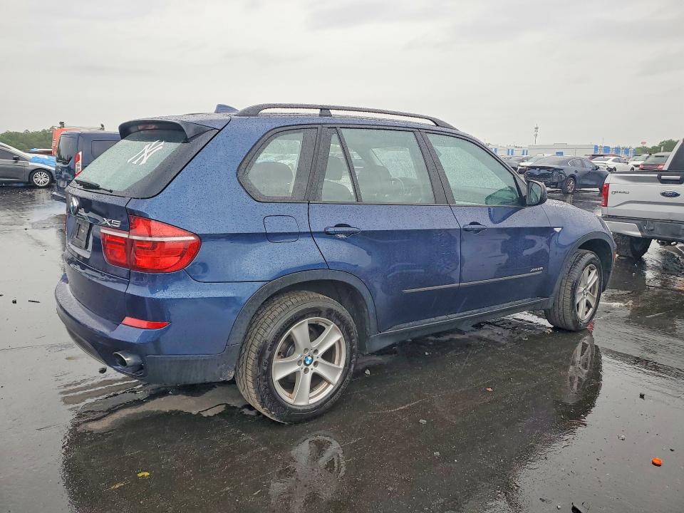 Продажа на аукционе авто 2013 Bmw X5, vin: 5UXZV4C52D0B23135, номер лота: 48961736
